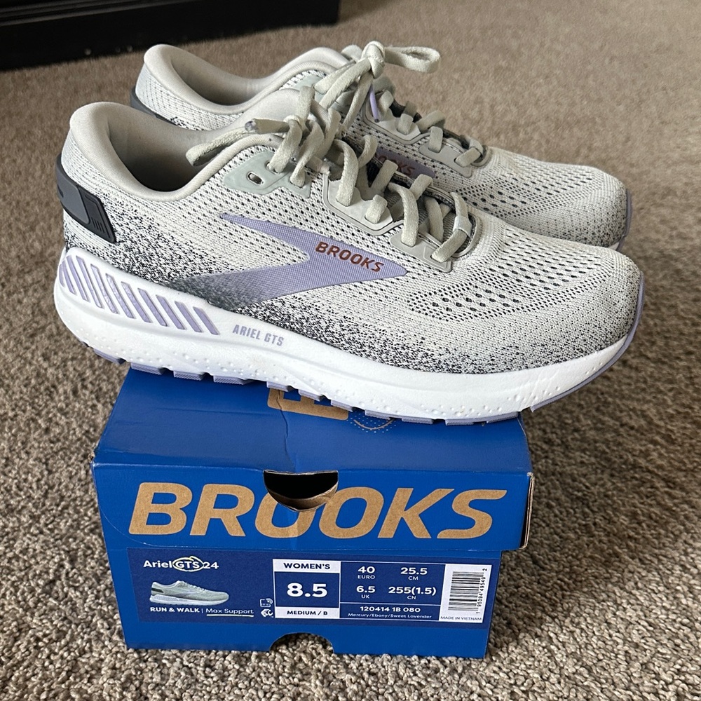 Brooks Ariel GTS 24 Gray and Purple Women's Running/Walking Shoes